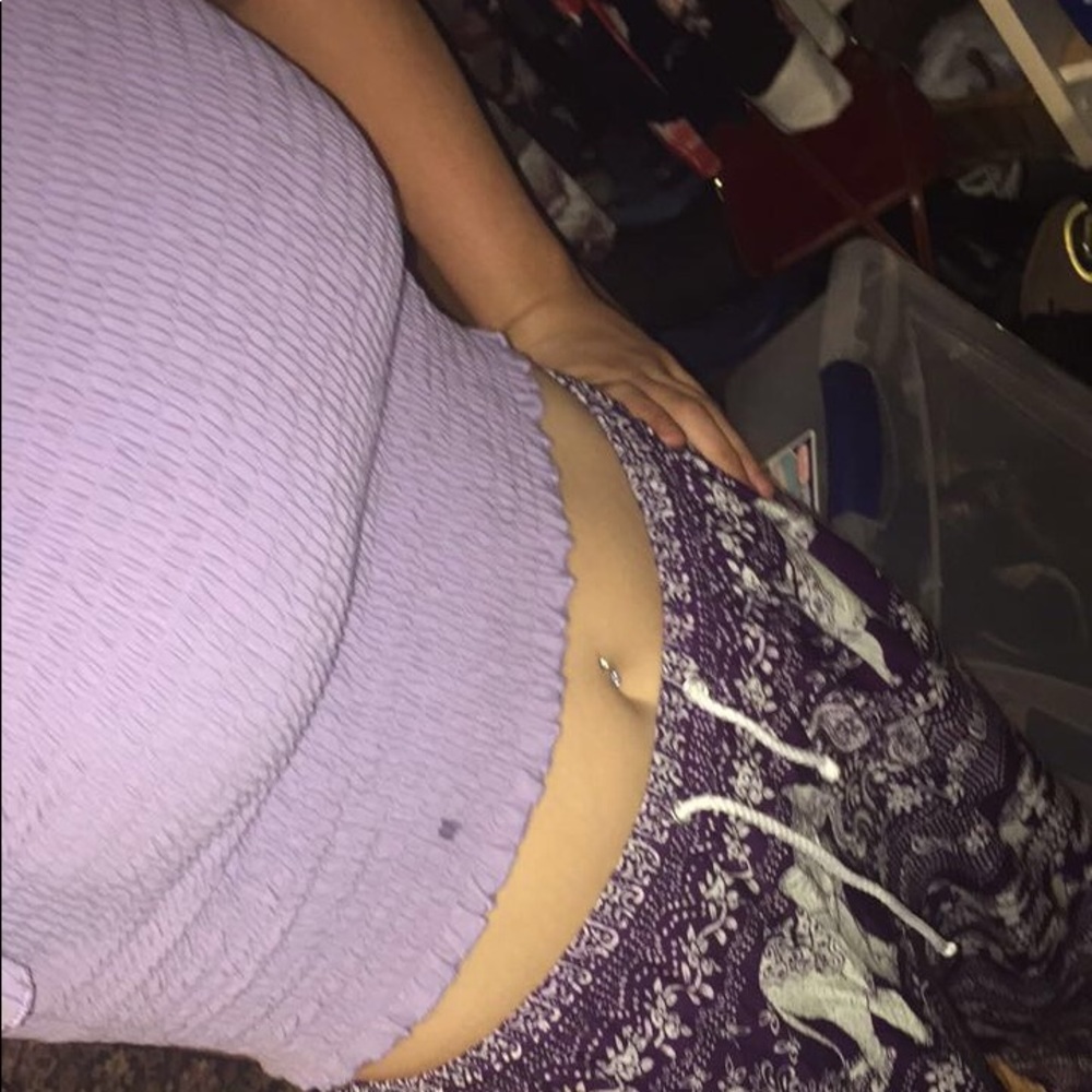Lavender crop top - Picture 2 of 2